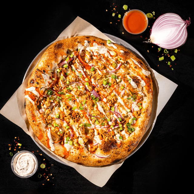 Buffalo Chick'n Pizza.